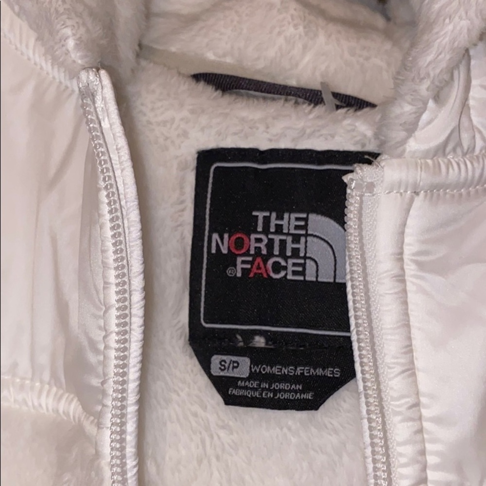north face - Picture 2 of 6